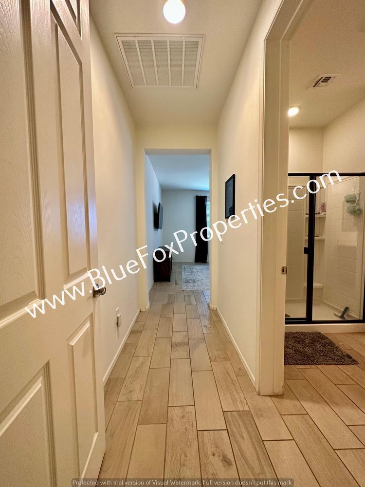 4496 S Saginaw Hill Drive property image