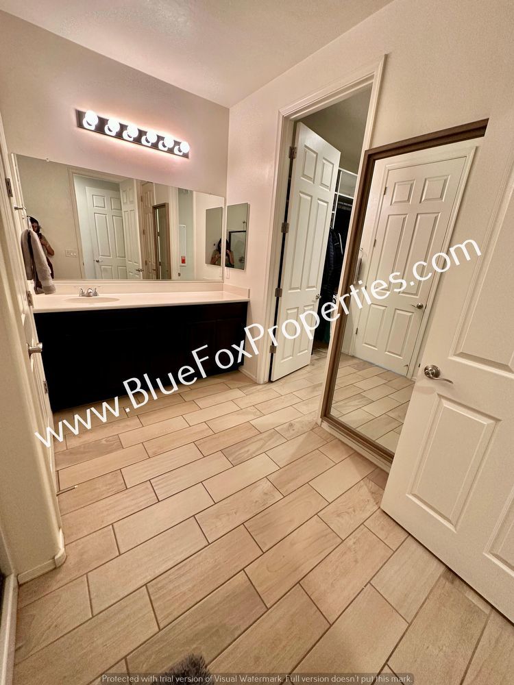 4496 S Saginaw Hill Drive property image