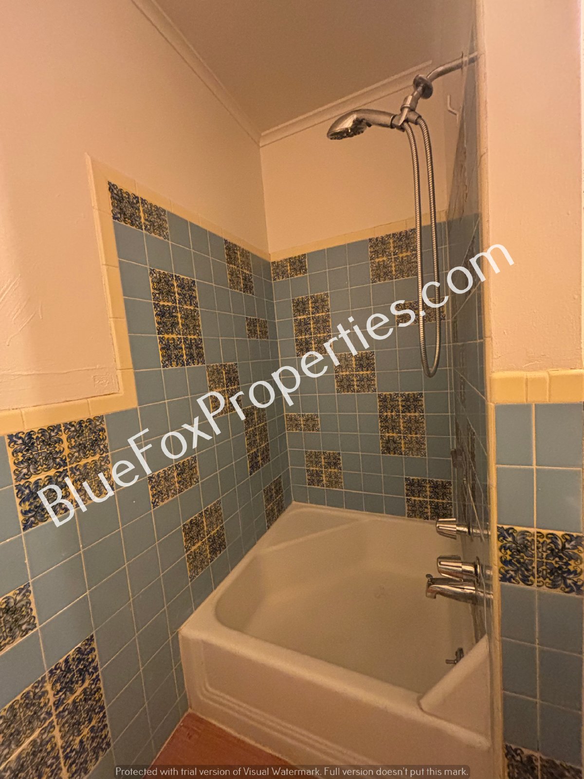 809 N Irving Circle #2 property image