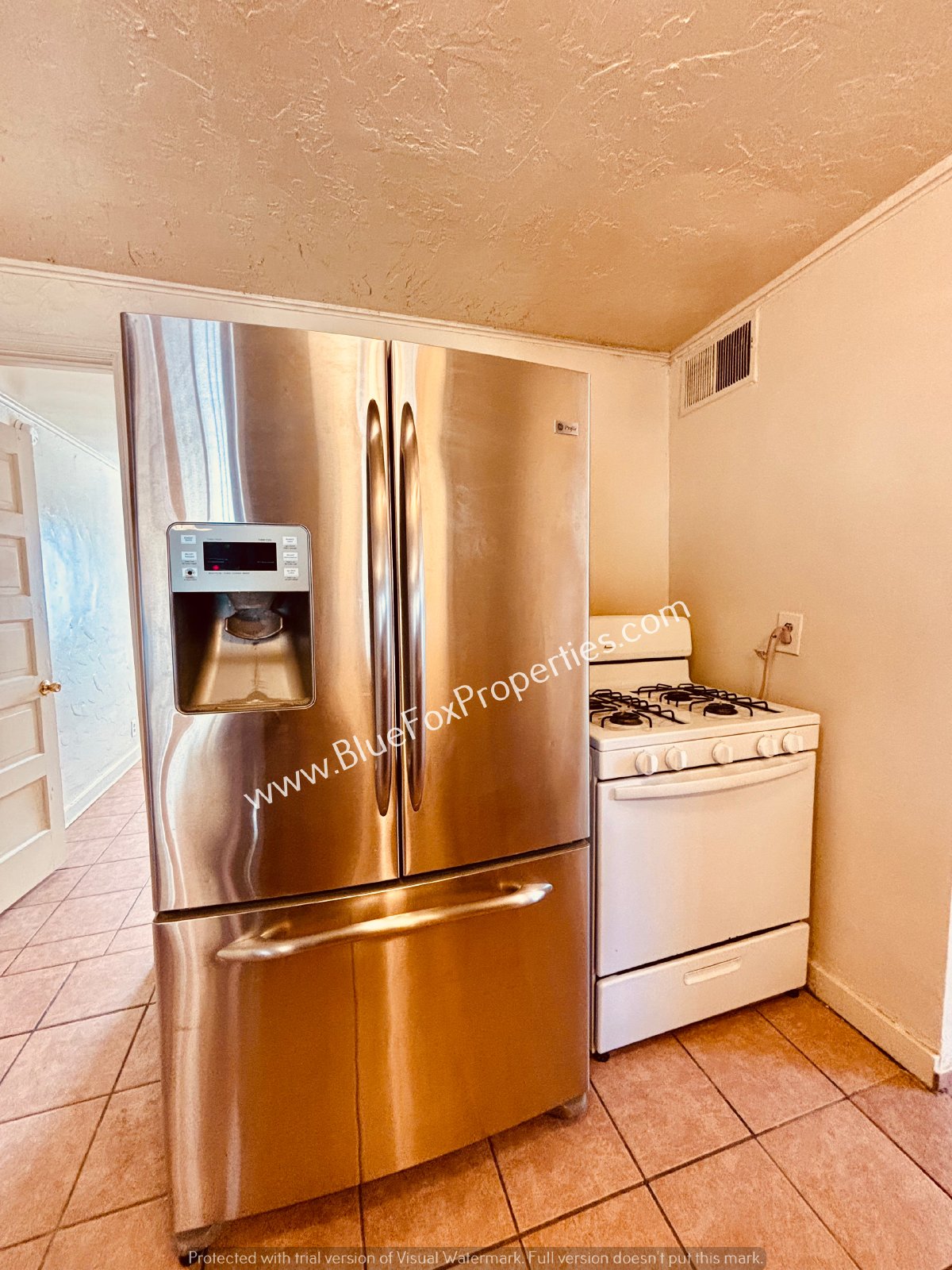 3707 East Glenn Street property image